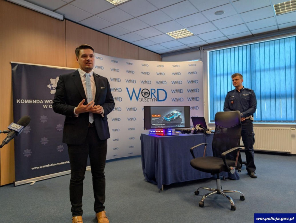 Policjant stworzył symulator wypadków drogowych. Wirtualna rzeczywistość na ratunek!