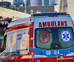 Tragedia na pasach w Łodzi. Wóz strażacki śmiertelnie potrącił 64-latkę
