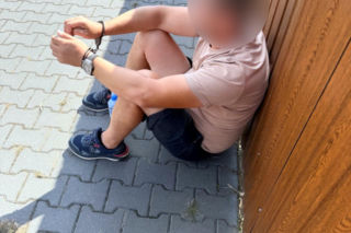 Nielegalna broń i duże ilości narkotyków. Wołomin jak za starych lat?