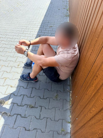 Nielegalna broń i duże ilości narkotyków. Wołomin jak za starych lat?