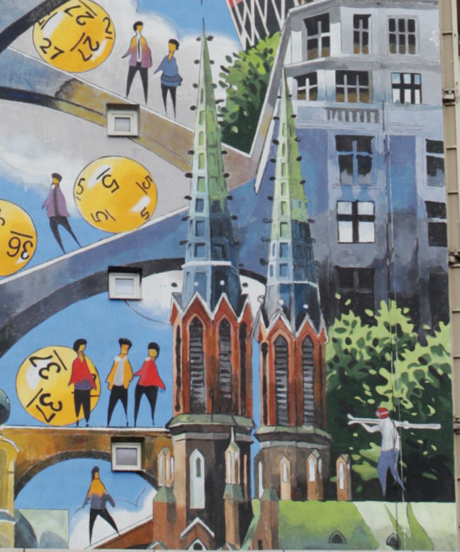 Mural na Pradze. Kazdy szczegół ma znaczenie i nawiązuje do czegoś z Pragi