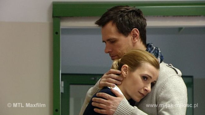M jak miłość odc. 995. Małgosia (Joanna Koroniewska), Michał Łagoda (Paweł Okraska)