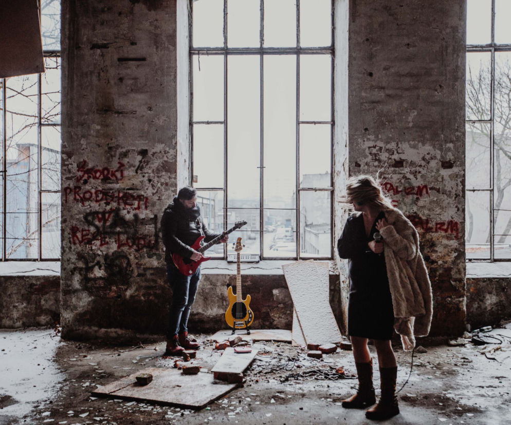 Duet ROZMAZANI na ciężkie czasy / nowy singel Hard Times