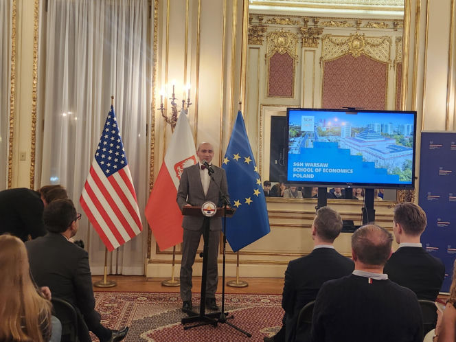 W Nowym Jorku namawali do studiów w Warszawie