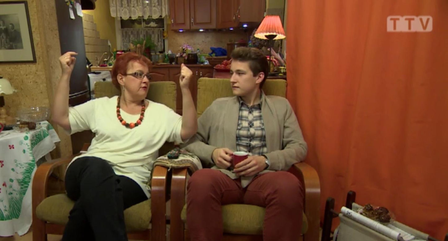 Mało kto to pamięta. Tak dawniej wyglądali Izabela i Joachim z programu Gogglebox. Przed telewizorem