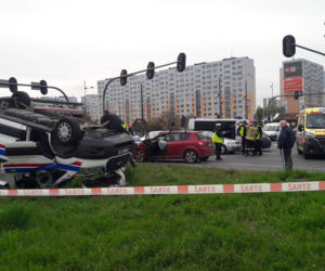 Dramatyczny wypadek karetki na Widzewie