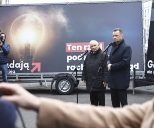 Politycy PiS zjeżdżają na Nowogrodzką