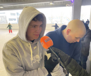 Kryte lodowisko przy Hali Urania