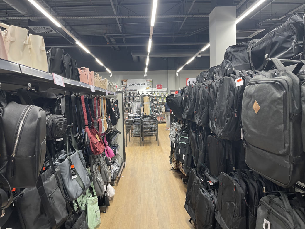 Otwarcie pierwszego w Polsce sklepu Woolworth w centrum handlowym Atut w Krakowie