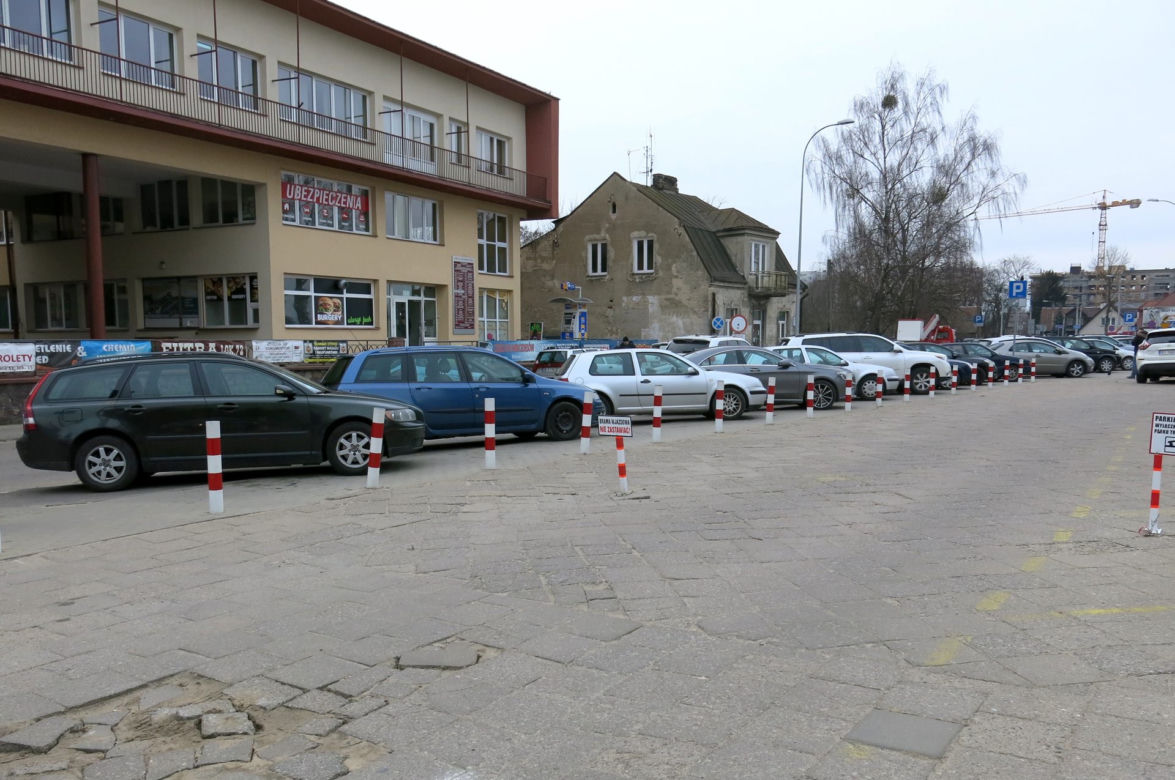 Dźgnął matkę i córkę bo źle zaparkował