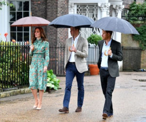 Księżna Kate w TRZECIEJ ciąży! Jej ostatnie zdjęcia to... [GALERIA]