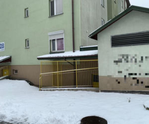 Policja zatrzymała amatora malowania po elewacjach