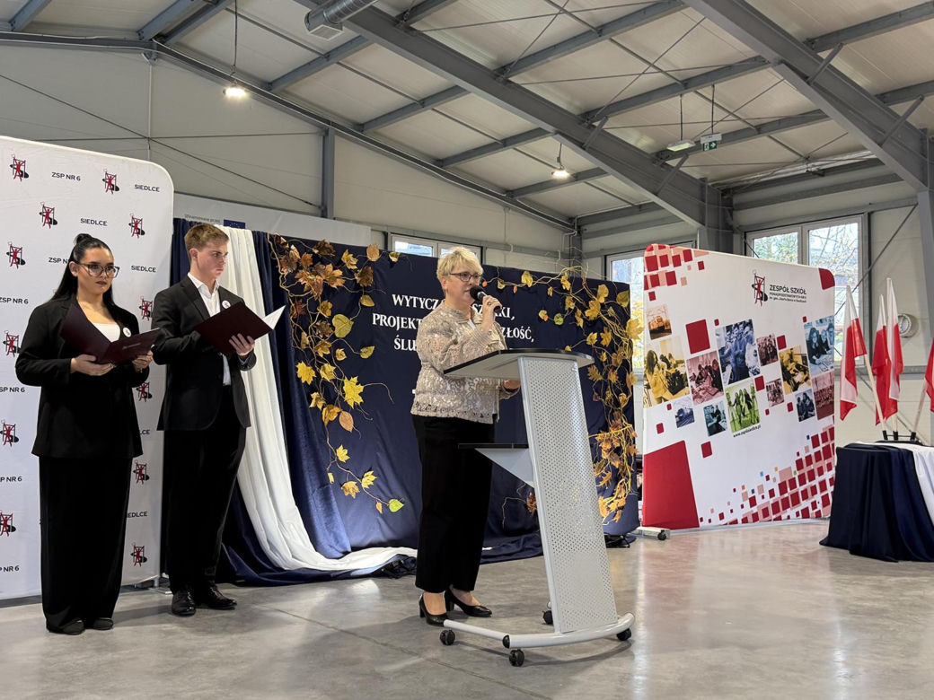 Kolejna szansa i możliwości dla uczniów siedleckiej Kolejówki! Szkoła podpisała umowę ze spółką kolejową POLREGIO