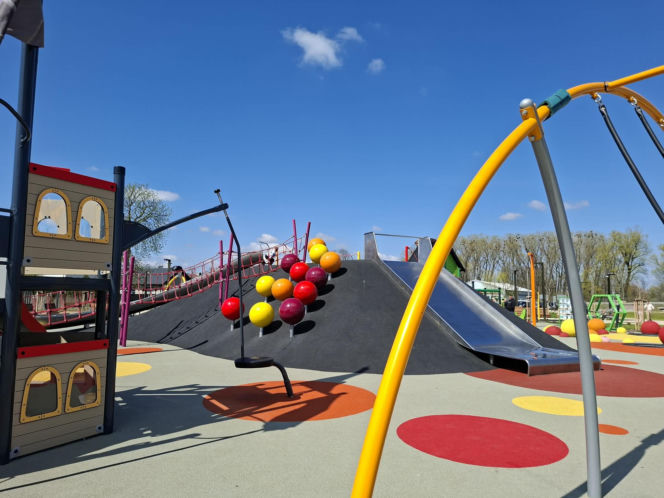 Nowa atrakcja w Świętokrzyskiem. Waśniowskie błonia polecają się na majówkę 2026