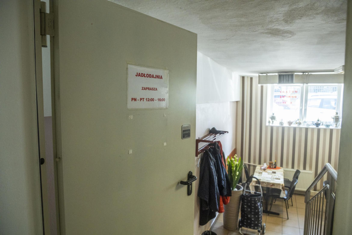 Po 38 latach jadłodajnia pani Marii znika z mapy Warszawy. „Czas na zasłużony odpoczynek”