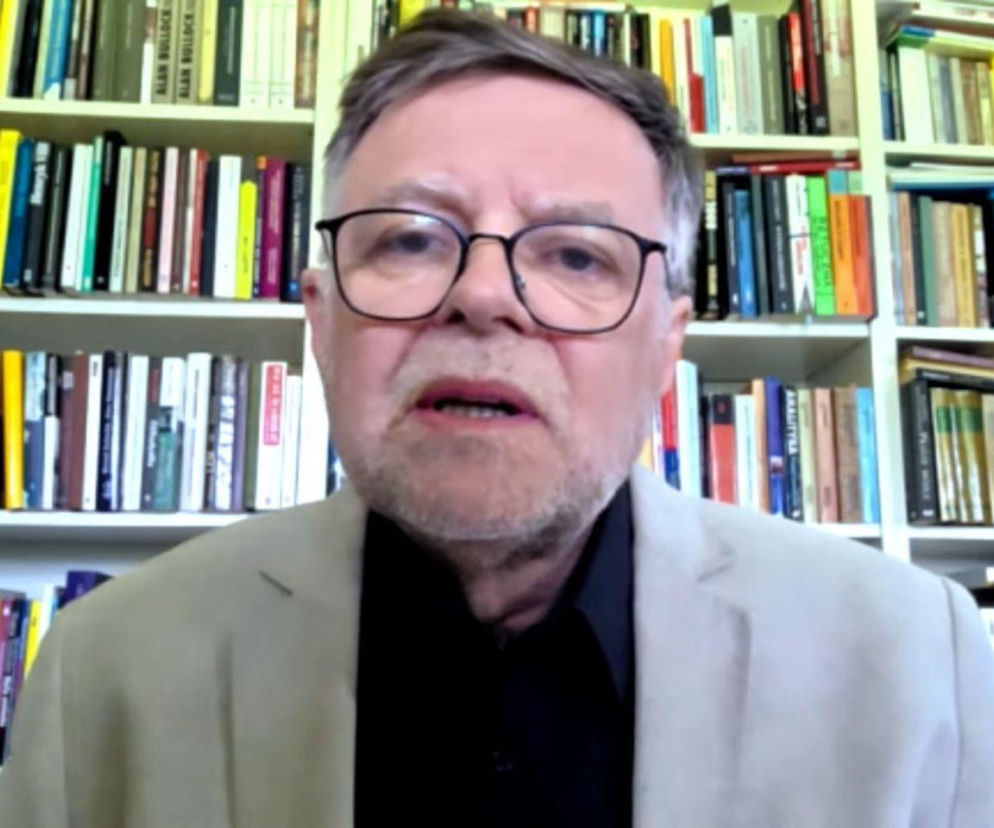 prof. Piotr Grochmalski