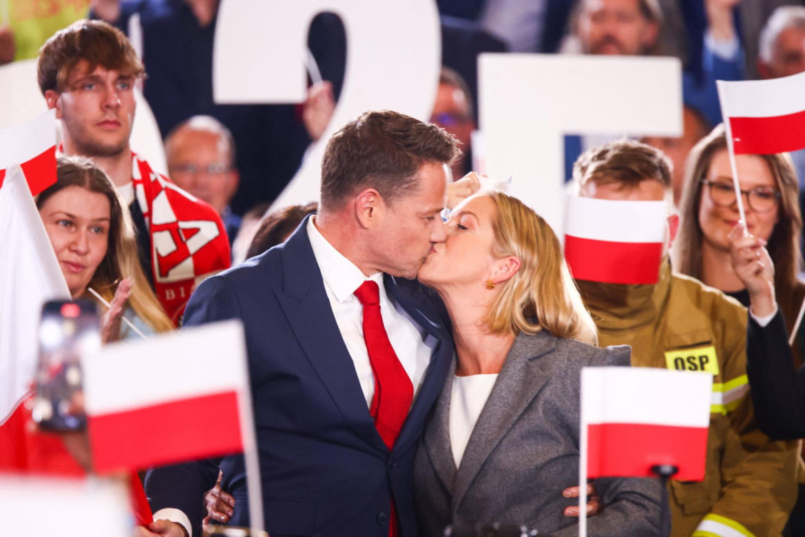 Małgorzata Trzaskowska vs Marta Nawrocka