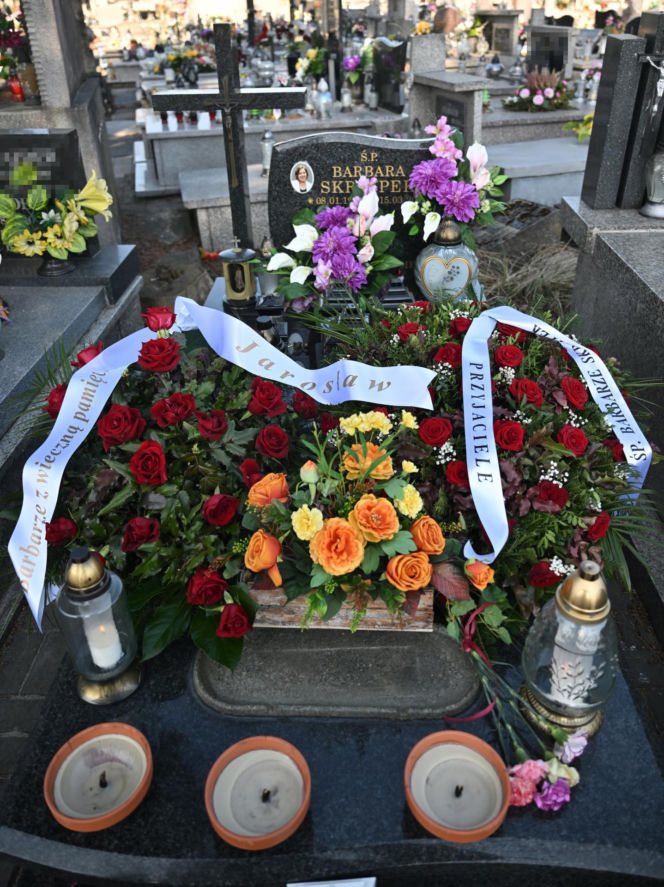 Grób pani Basi w pierwszą rocznicę śmierci