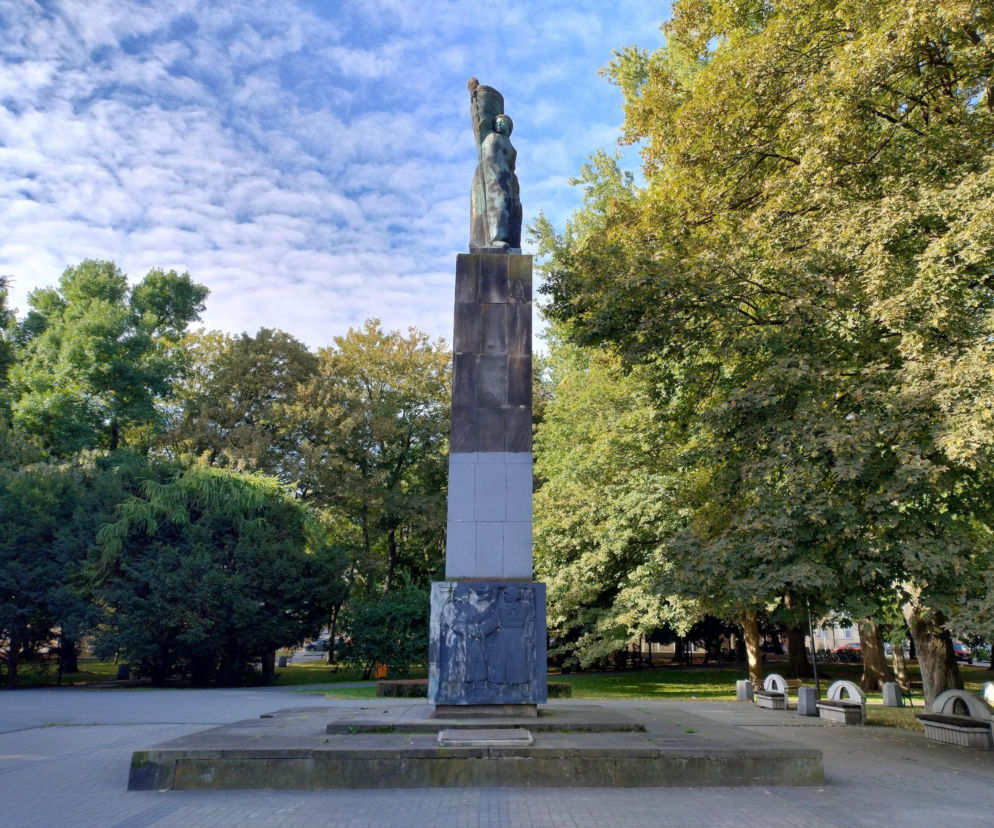 Pomnik Wdzięczności Armii Czerwonej w Rzeszowie zostanie usunięty. Są na to pieniądze 