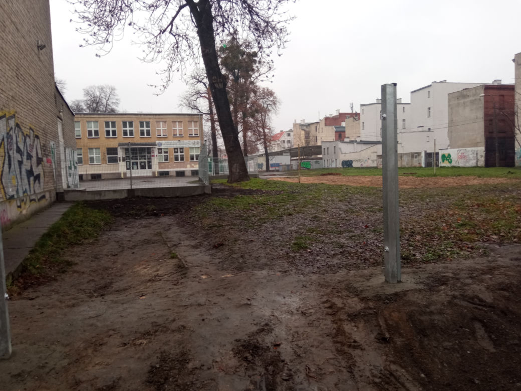 Postępy prac na boisku przy SP nr 17 w Grudziądzu