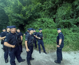 Tragedia w Borkowie. Nie żyje kobieta, policja prowadzi poszukiwania jej męża