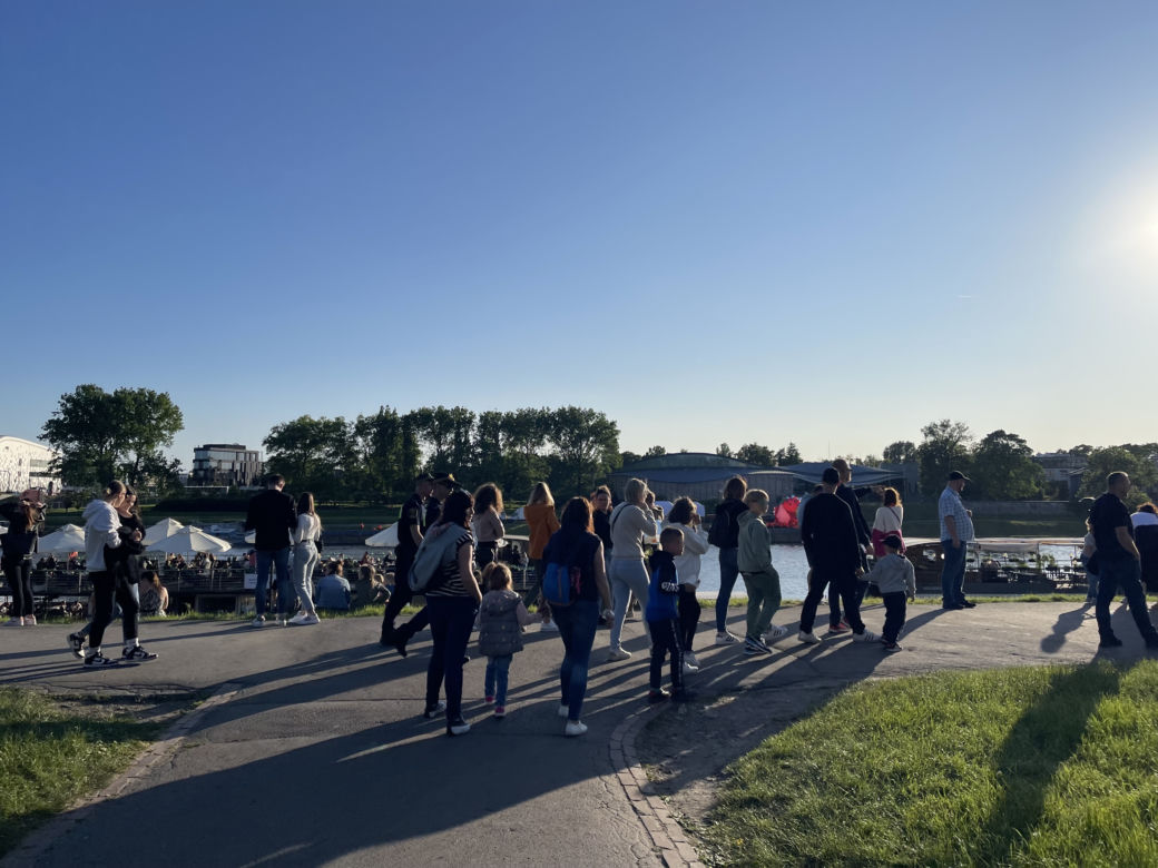 Wielka Parada Smoków 2023 w Krakowie! Nocne Widowisko na Wiśle