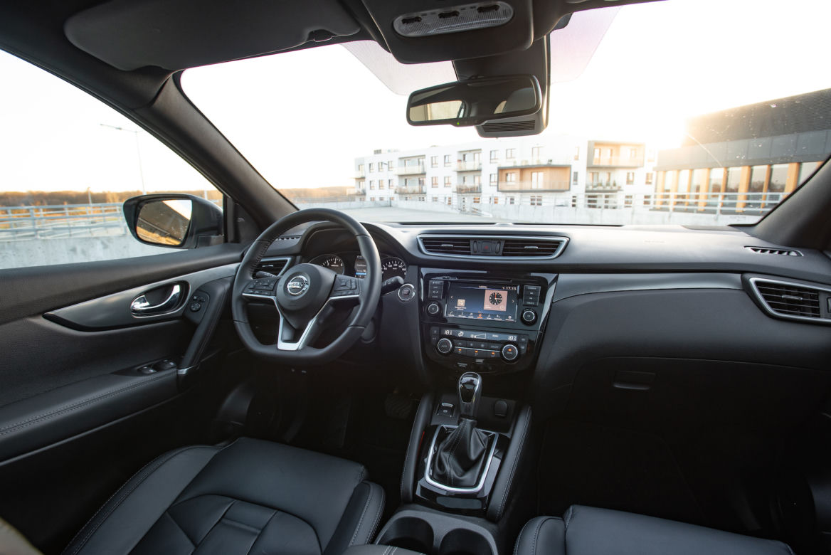 Nissan Qashqai 1.3 DIG-T 160 KM AT Tekna+
