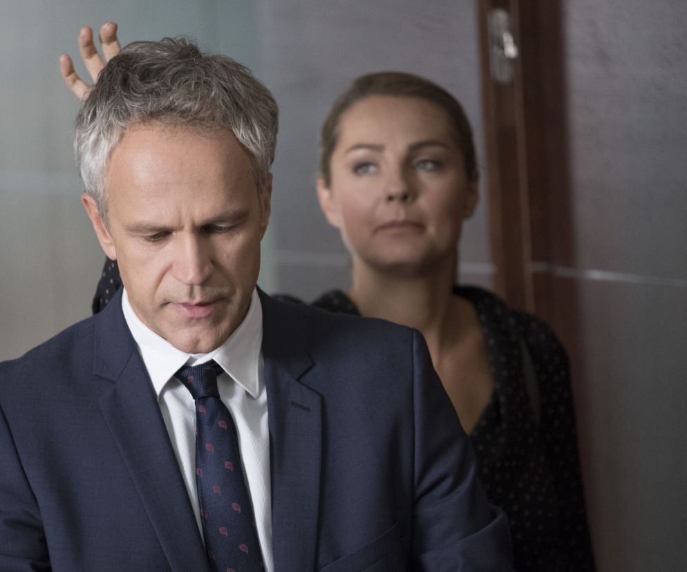 Przyjaciółki odcinek 118, Inga (Małgorzata Socha), Marek (Radosław Pazura)