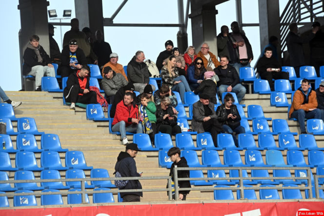 PRES Grupa Deweloperska Toruń - Bayersystem GKM Grudziądz, zdjęcia kibiców i zawodników ze sparingu przed startem PGE Ekstraligi