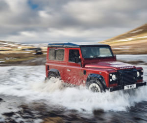 Land Rover Defender Works V8 - 70th Edition