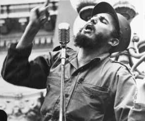 Fidel Castro nie żyje.