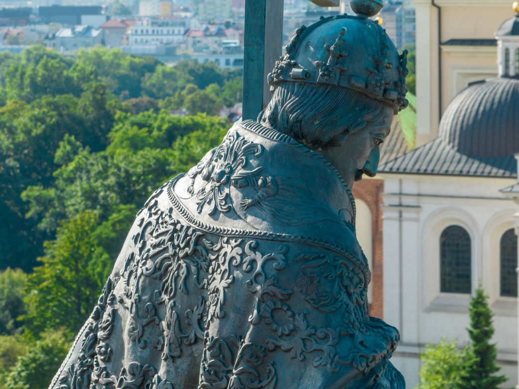 Tak wygląda pomnik  króla Zygmunta III Wazy. Co za widok!