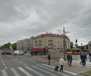 Tych miejsc nienawidzą kierowcy! Zobacz 10 najgorszych skrzyżowań w Warszawie [PRZEGLĄD]