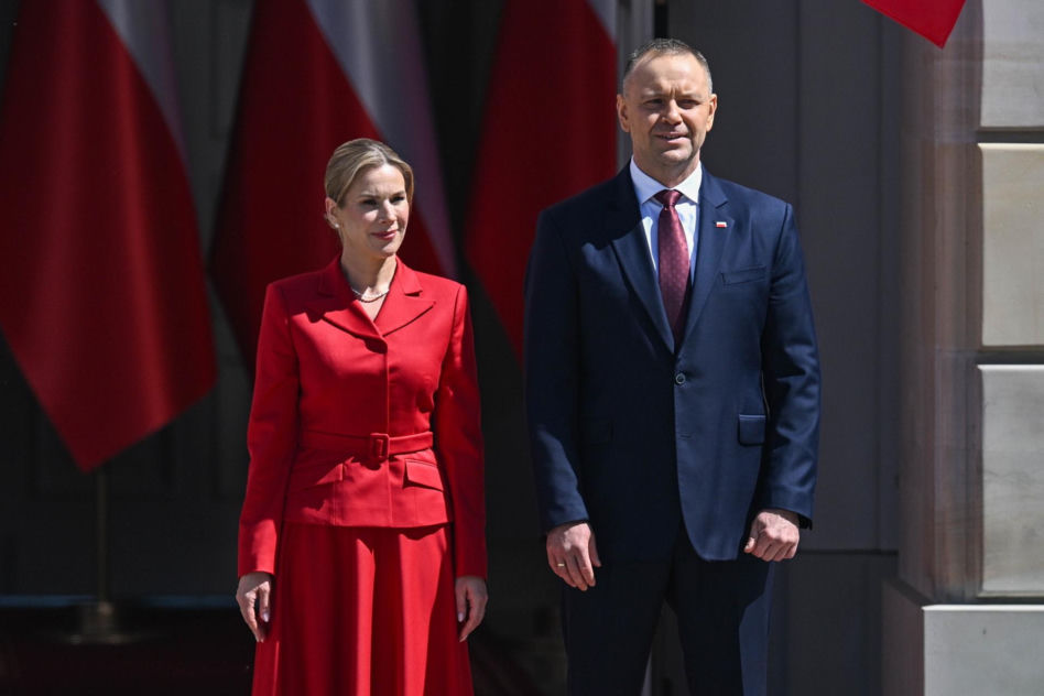 Obchody Dnia Flagi Rzeczypospolitej z udziałem Pary Prezydenckiej. Marta Nawrocka nadała szyku 2 maja