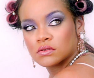 Rihanna w bieliźnie Savage x Fenty