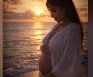 Gorące zdjęcie z Miami! Partnerka Deląga pokazuje ciążowe krągłości