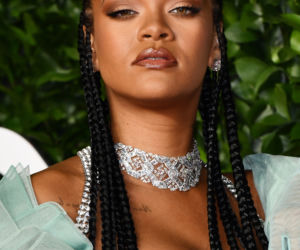 Rihanna została bohaterką narodową! Zastąpi królową Elżbetę II ?!