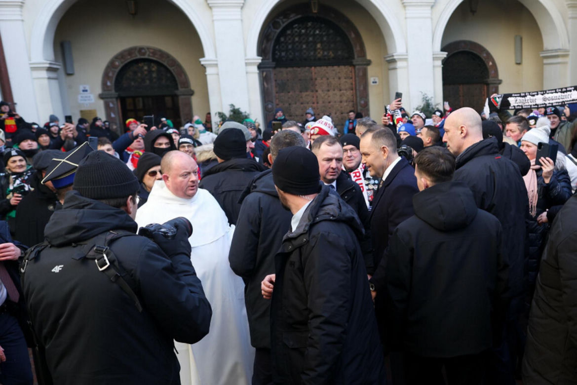 Karol Nawrocki wziął udział w Patriotycznej Pielgrzymce Kibiców na Jasnej Górze