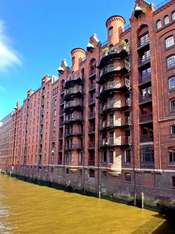 HafenCity i Speicherstadt w Hamburgu