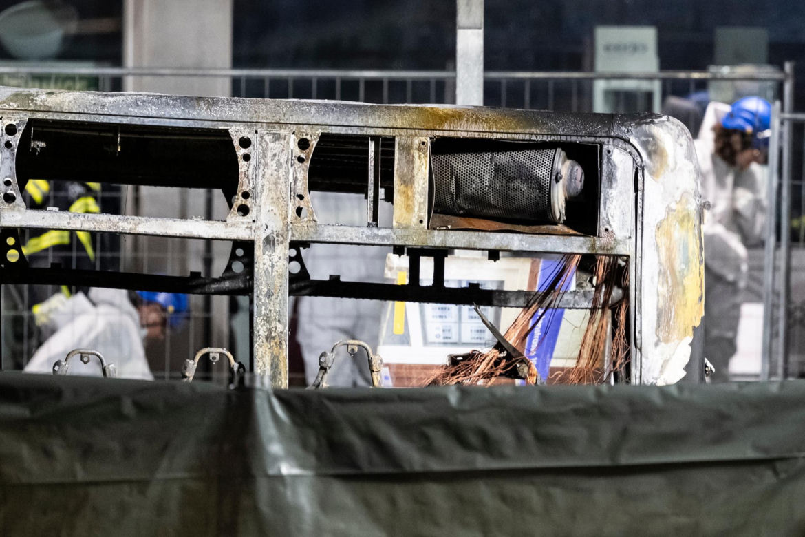 Pożar autobusu w Kerzers w kantonie Fryburg na zachodzie Szwajcarii