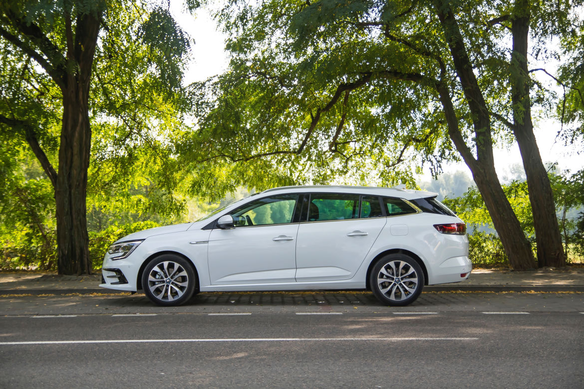 Renault Megane Grandtour E-TECH 160 Plug-in Hybrid Intense