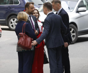 Kaczyński prosi o pieniądze