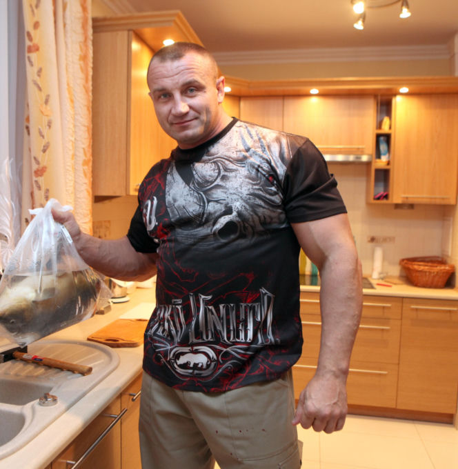 Mariusz Pudzianowski vs. karp