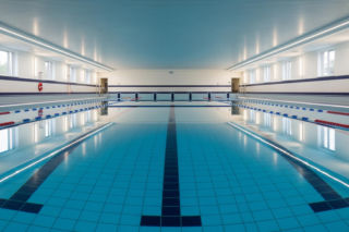 Historyczny basen na Żoliborzu wróci do życia. Kiedy otwarcie pływalni?