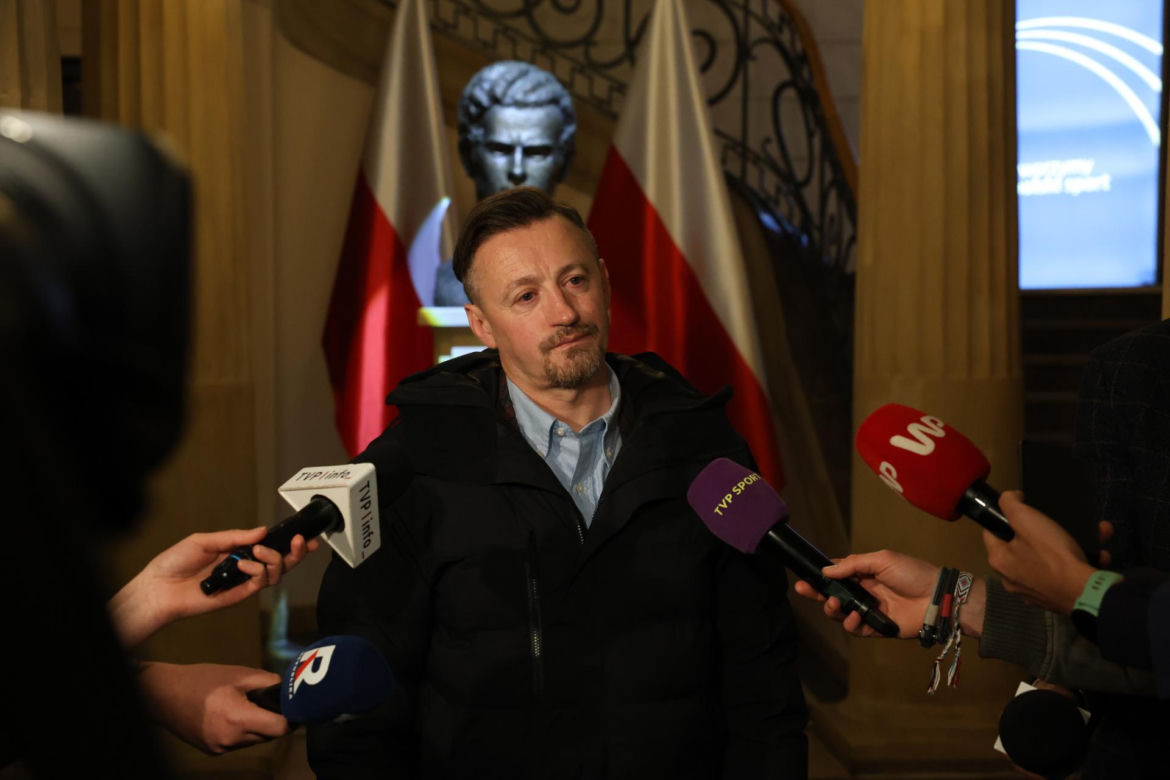 Afera przed IO. Piesiewicz i Małysz przyjechali do ministra sportu