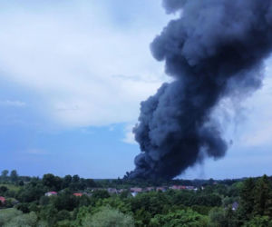 Pożar zakładów w Charnowie