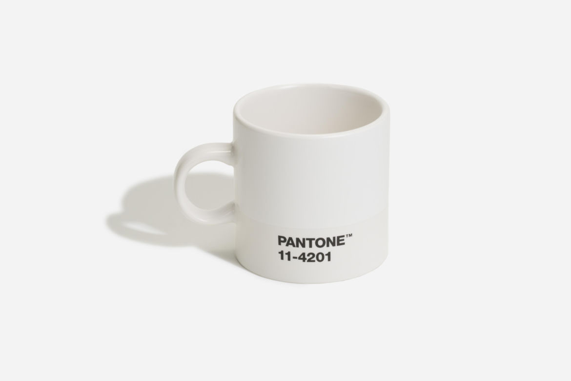 Kolor Roku Pantone 2026