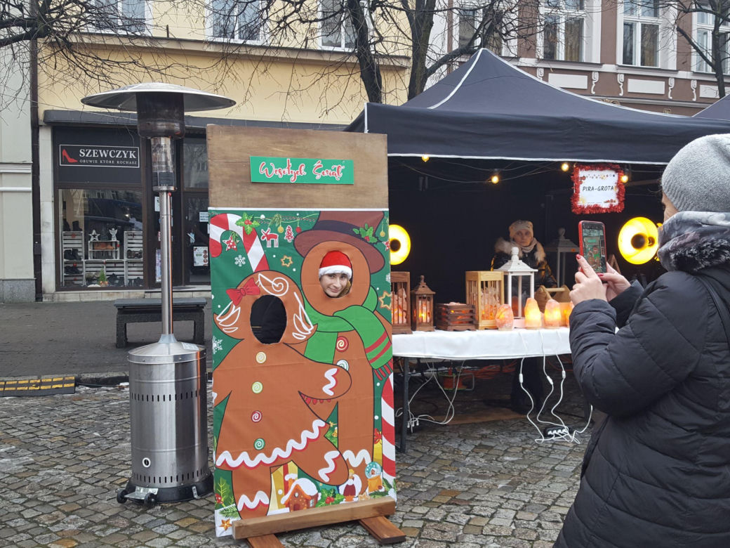 Ekstremalne Mikołajki z NGO w Lesznie przyciagnęły tłumy mieszkańców