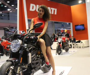 Dziewczyny z Motor Show Poznań 2016