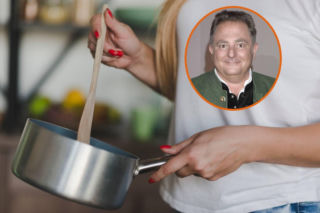 Jak zagęścić sos bez mąki i śmietany? Zastosuj sprawdzony trik Roberta Makłowicza